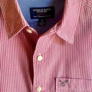 American Eagle Men's Button-Down Shirt Size S